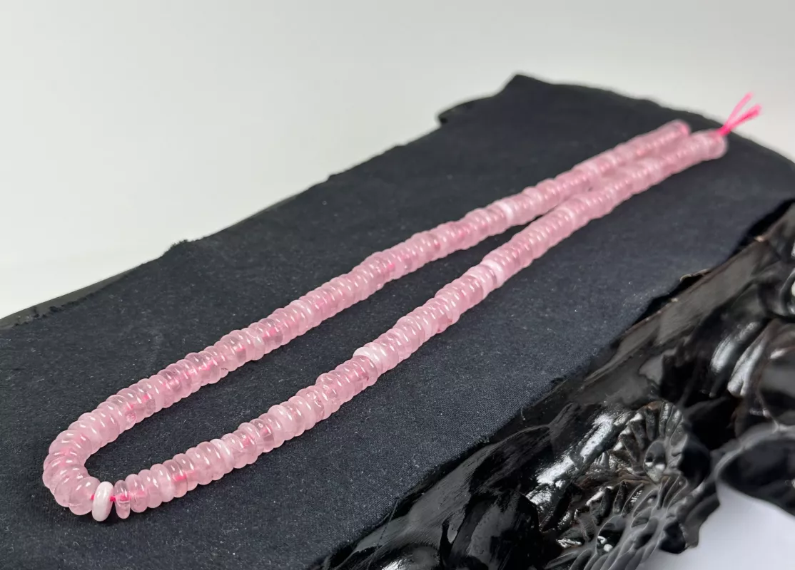 Pembe Kuvars Dizi