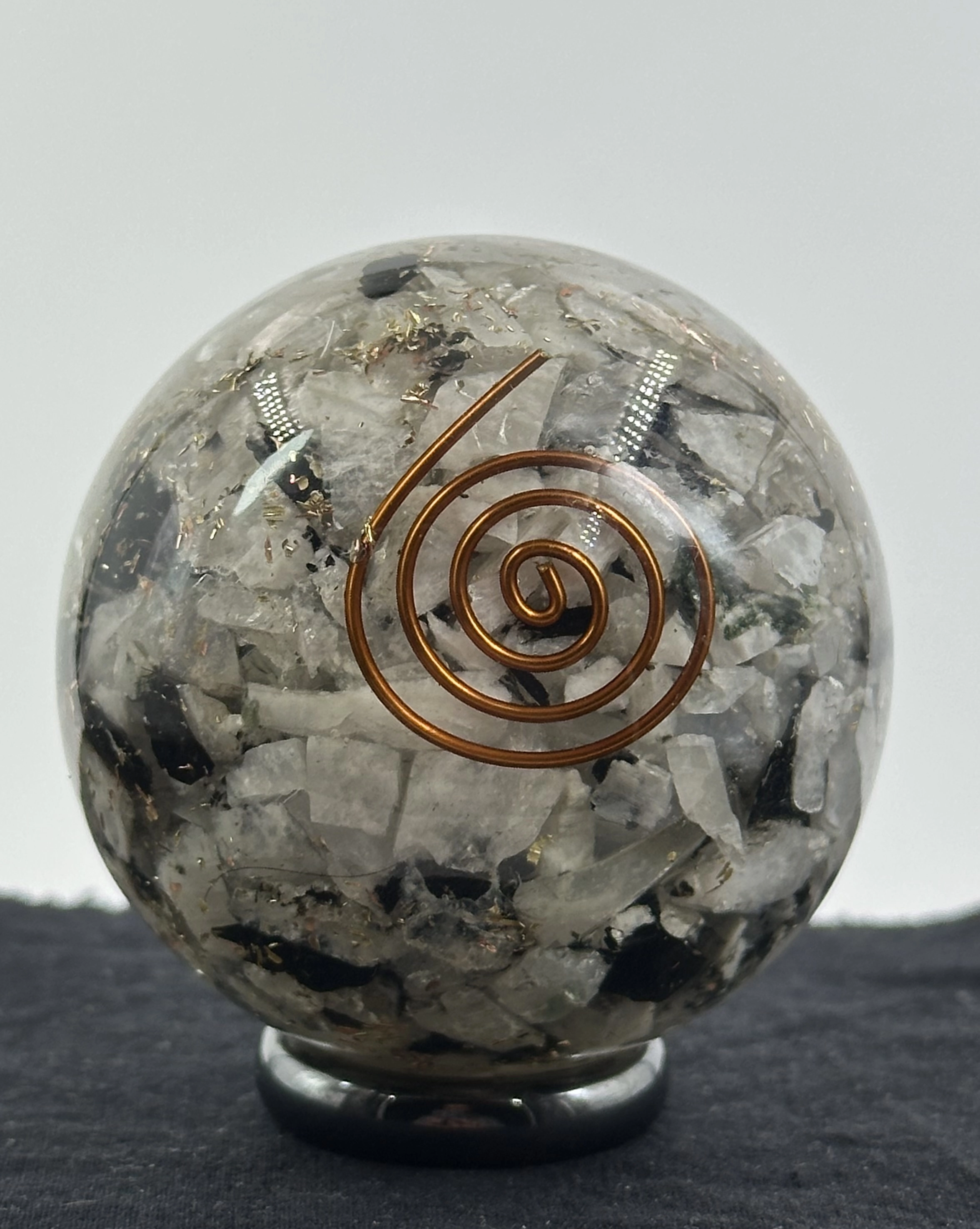 Aytaşı ve Siyah Turmalin Orgonit Küre