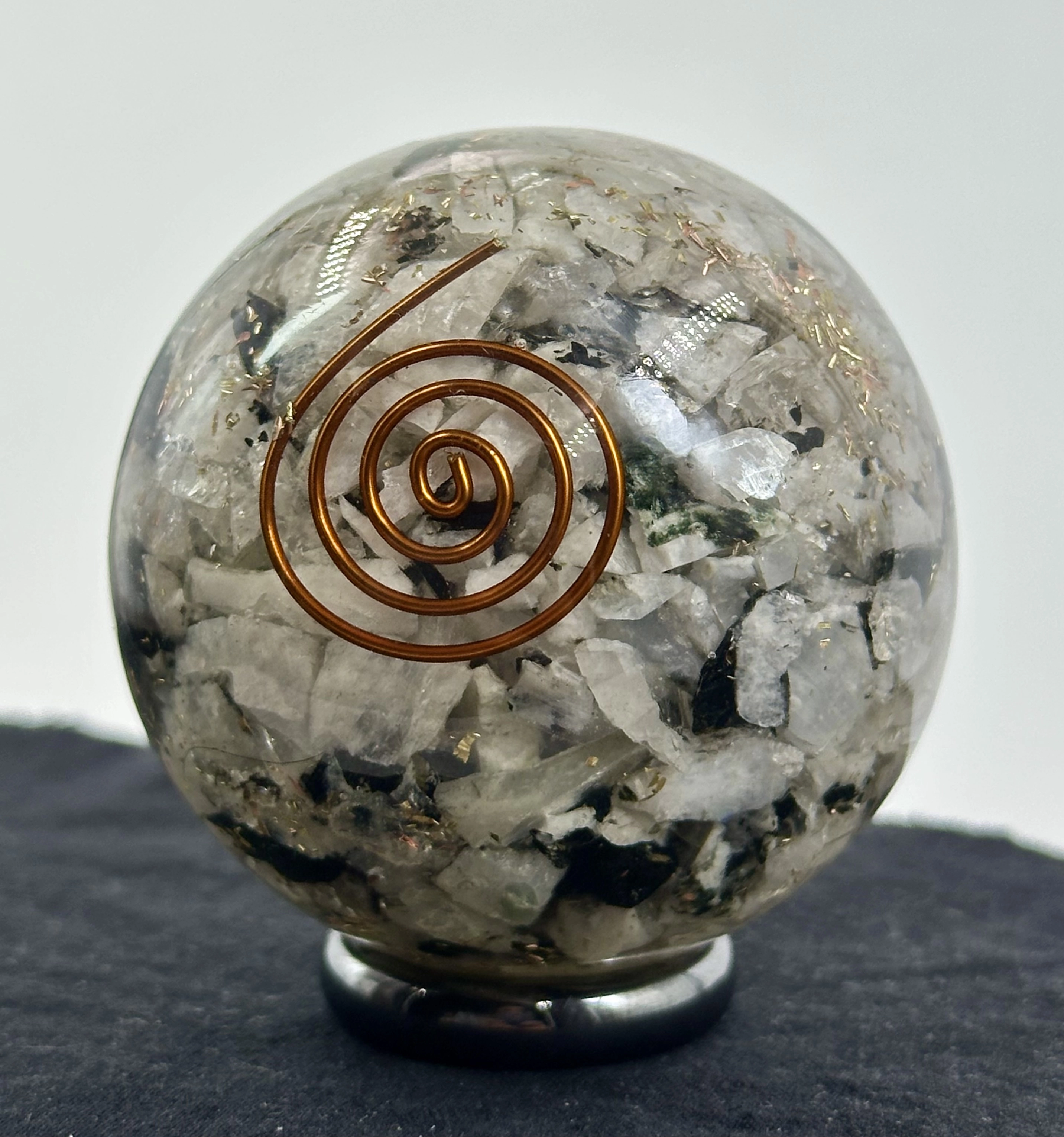 Aytaşı ve Siyah Turmalin Orgonit Küre