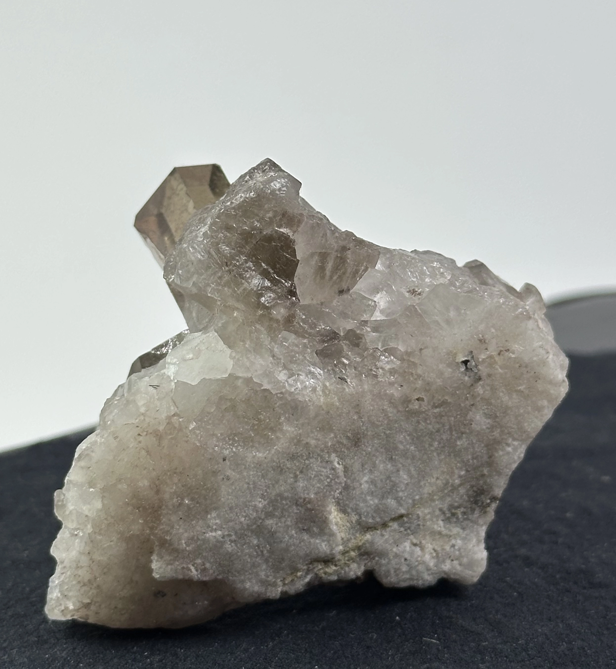 Ham Dumanlı Kuvars Kristali