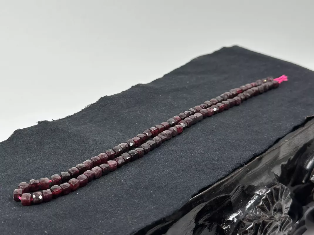 Küp Kesim Garnet Dizi
