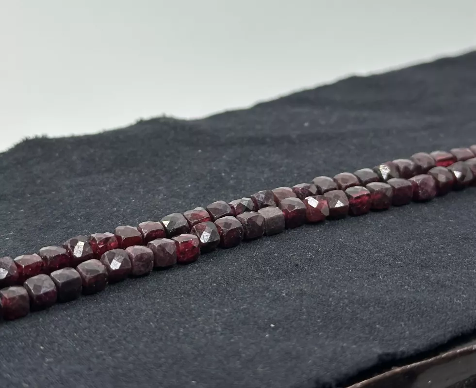 Küp Kesim Garnet Dizi