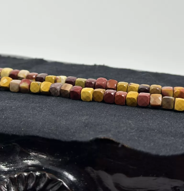 Mookaite Jasper Dizi