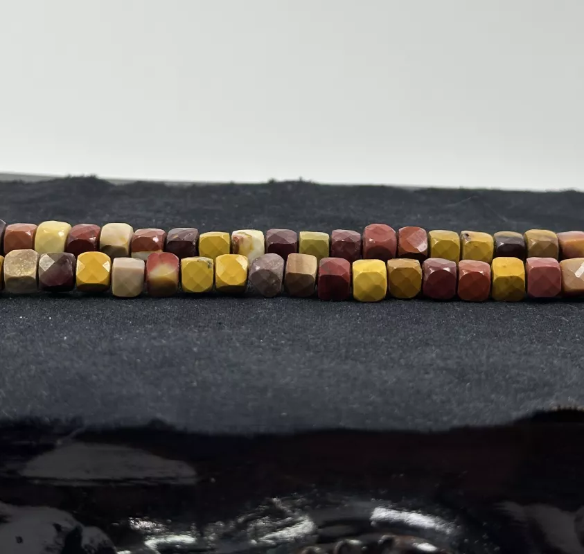 Mookaite Jasper Dizi