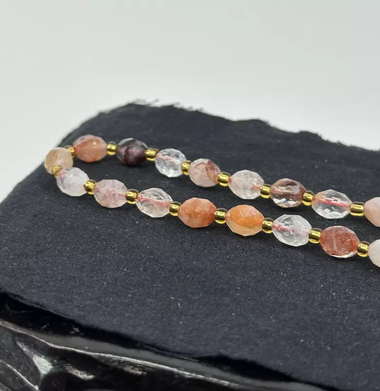 Hematoid Kuvars Dizi