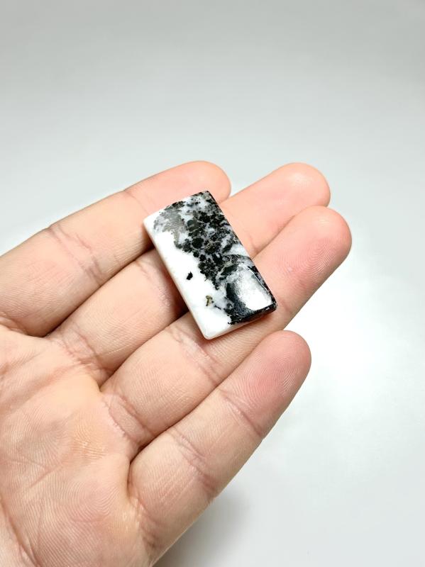 Zebra Jasper Taşından Kaboşon