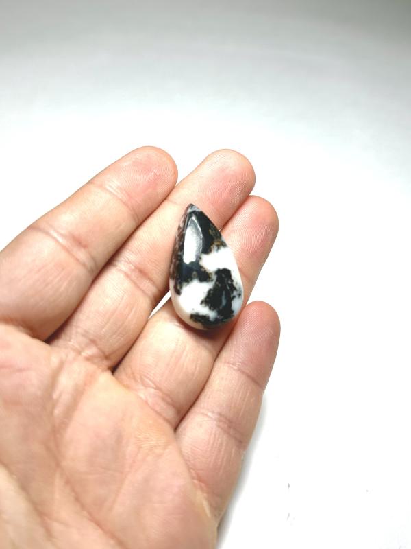 Zebra Jasper Taşından Kaboşon
