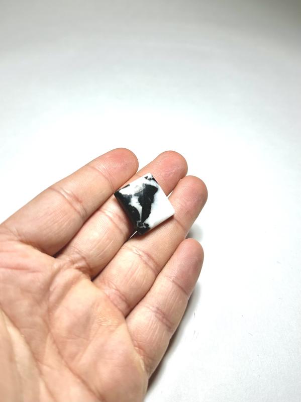 Zebra Jasper Taşından Kaboşon