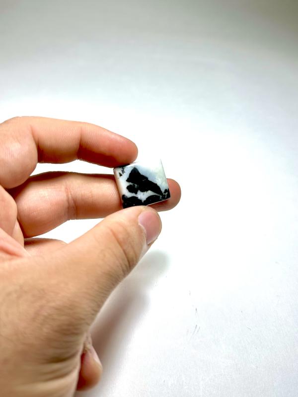 Zebra Jasper Taşından Kaboşon