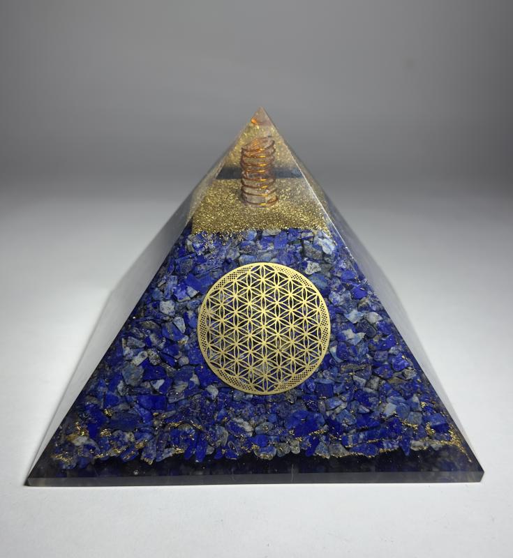 Lapis Taşından Piramit Orgonit
