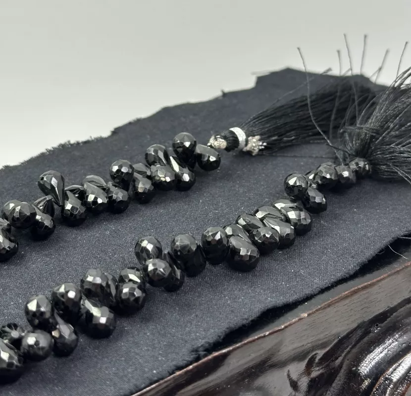 Spinel Dizi (Drop-faset kesim)