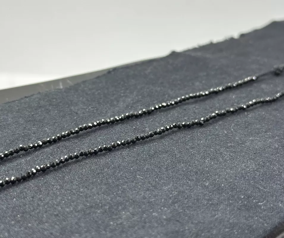Spinel Dizi (Mikro faset kesim)