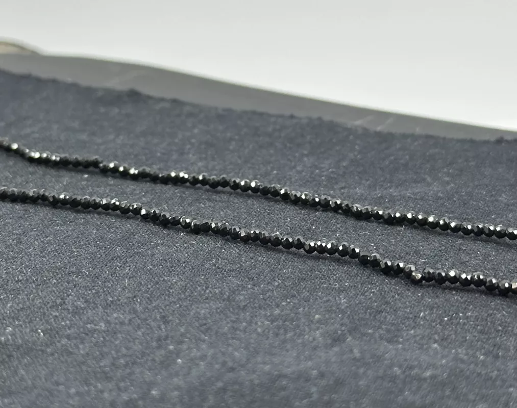Spinel Dizi (Mikro faset kesim)