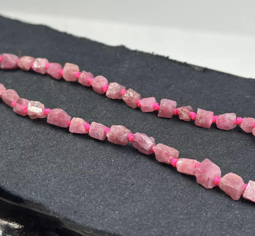 Pembe Turmalin Dizi