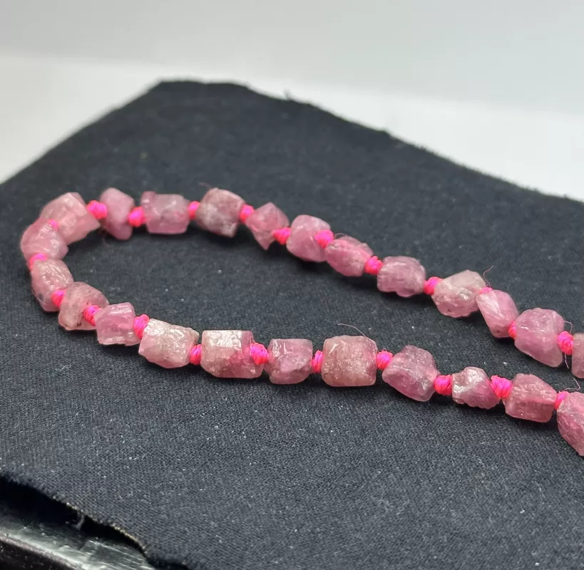 Pembe Turmalin Dizi
