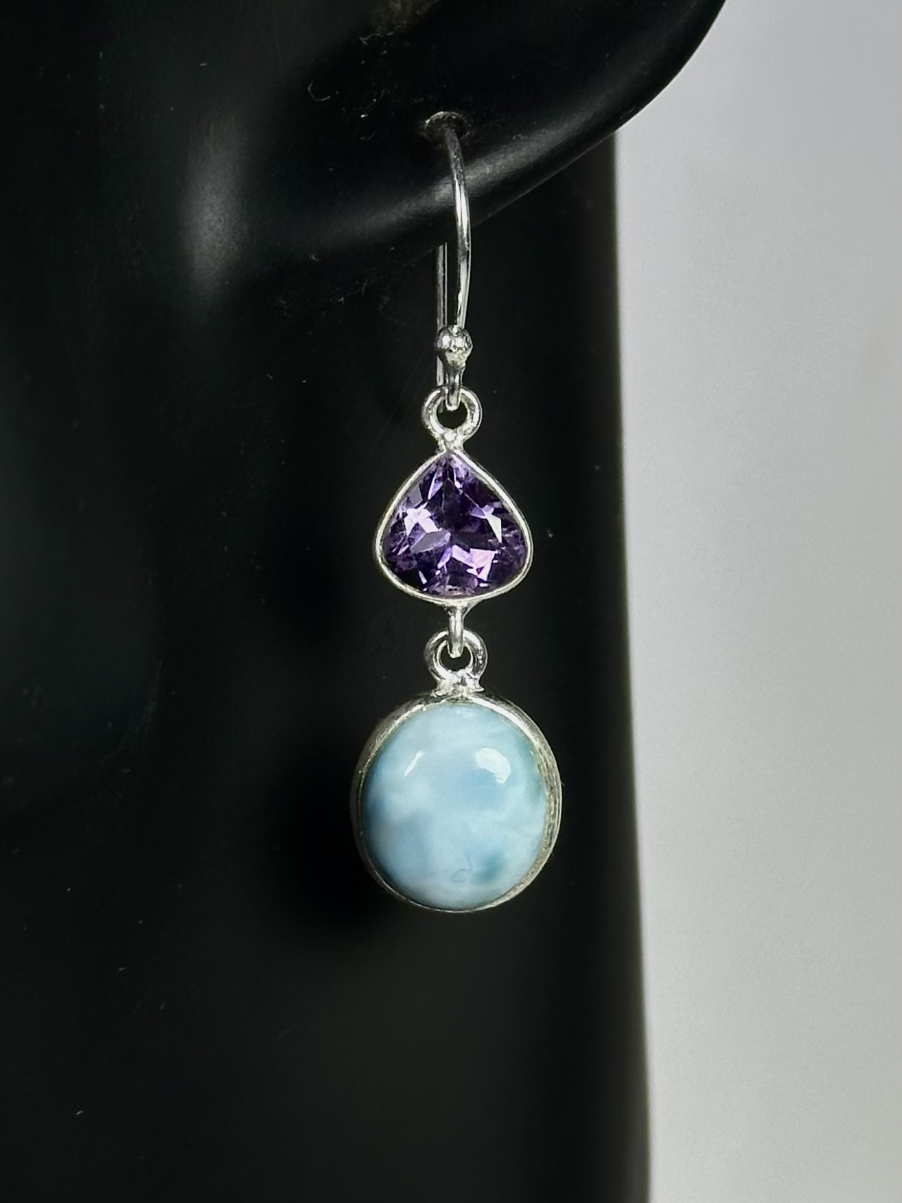 Larimar ve Ametist Taşlarından Gümüş Küpe