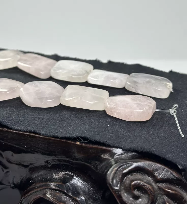 Pembe Kuvars Dizi