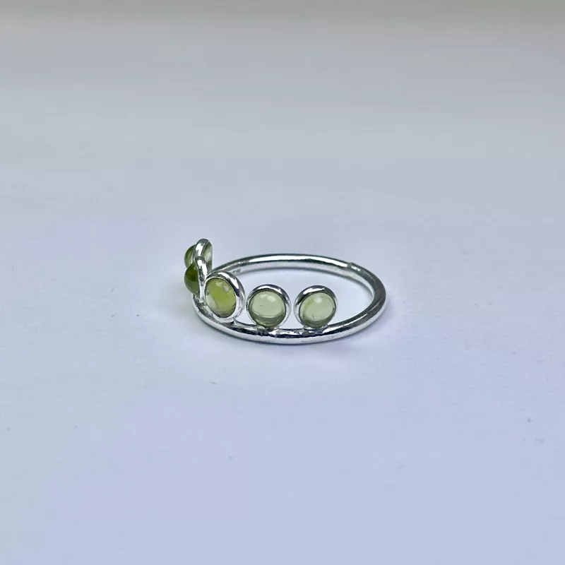 Peridot (Zebercet) Taşından Gümüş Yüzük