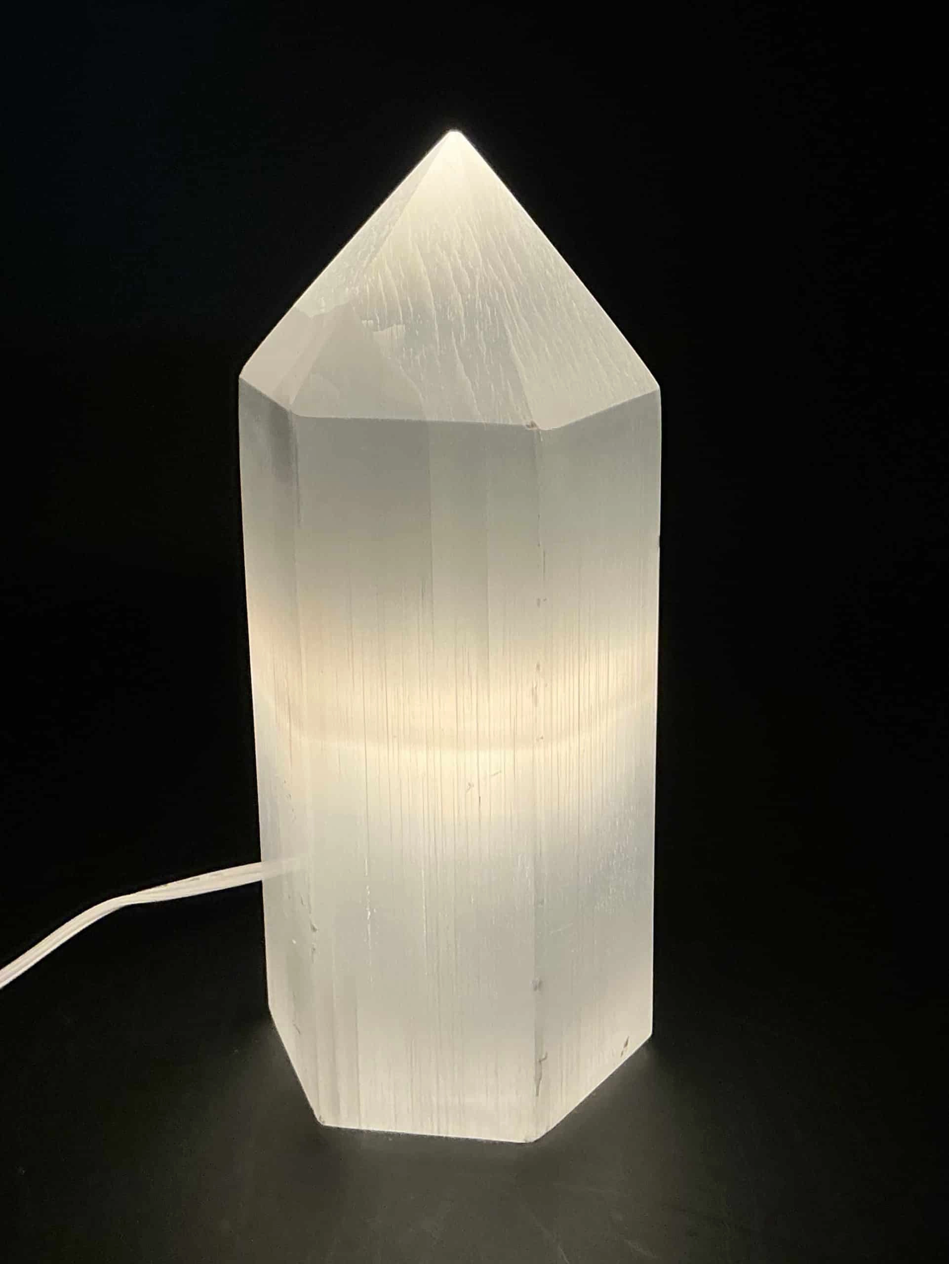 Selenit Taşından Lamba (Obelisk Model)