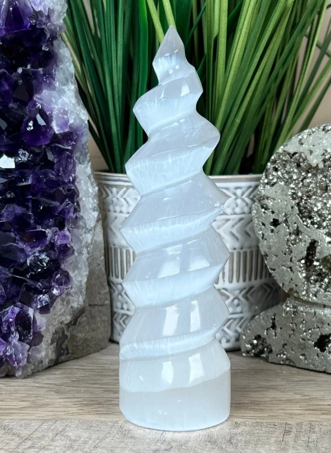 Selenit Taşından Spiral Obje (Büyük)