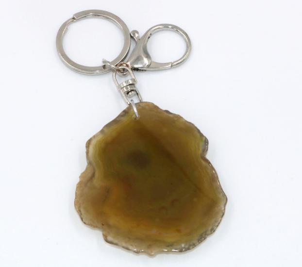 Boyasız akik dilimi kullanıldı.