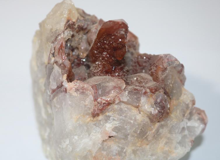 Doğal hematoid kuvars kristali