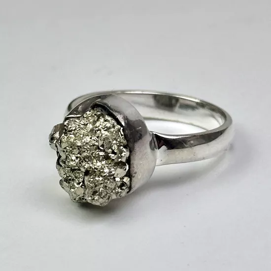 Özel üretimdir ve ikincisi yoktur.