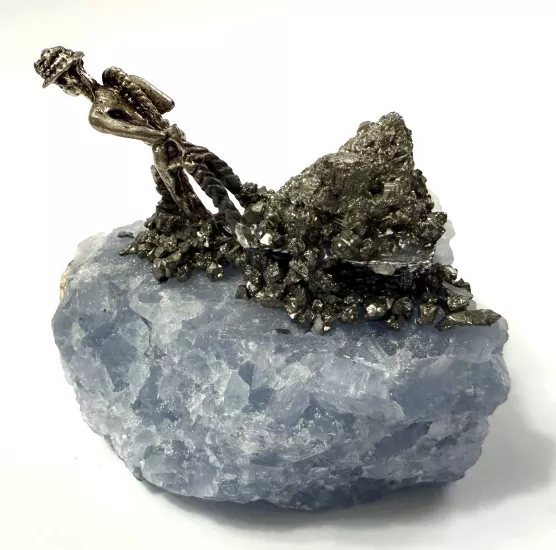 Pirit kütle taşıyan madenci