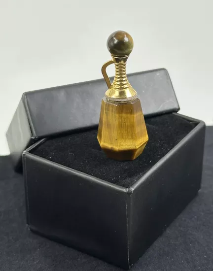 Kolye ucu olarak kullanıma uygundur.